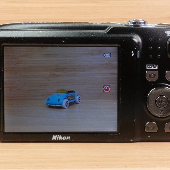 Nikon Coolpix S3100 14 MP Digital Camera / 5× Optical Zoom / Tested / Blue - Picture 4 of 8